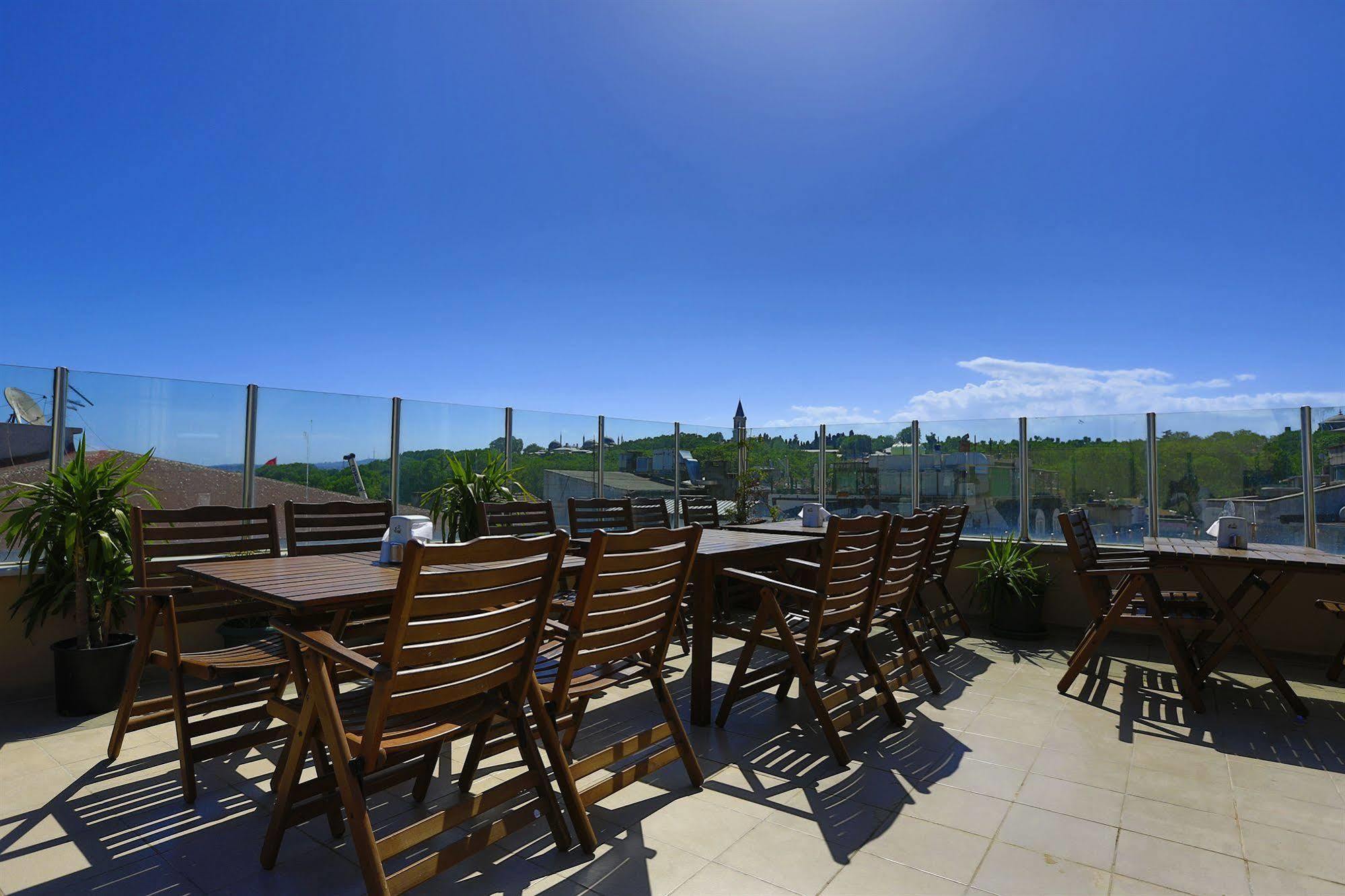 Kafkas Hotel Istanbul Eksteriør bilde
