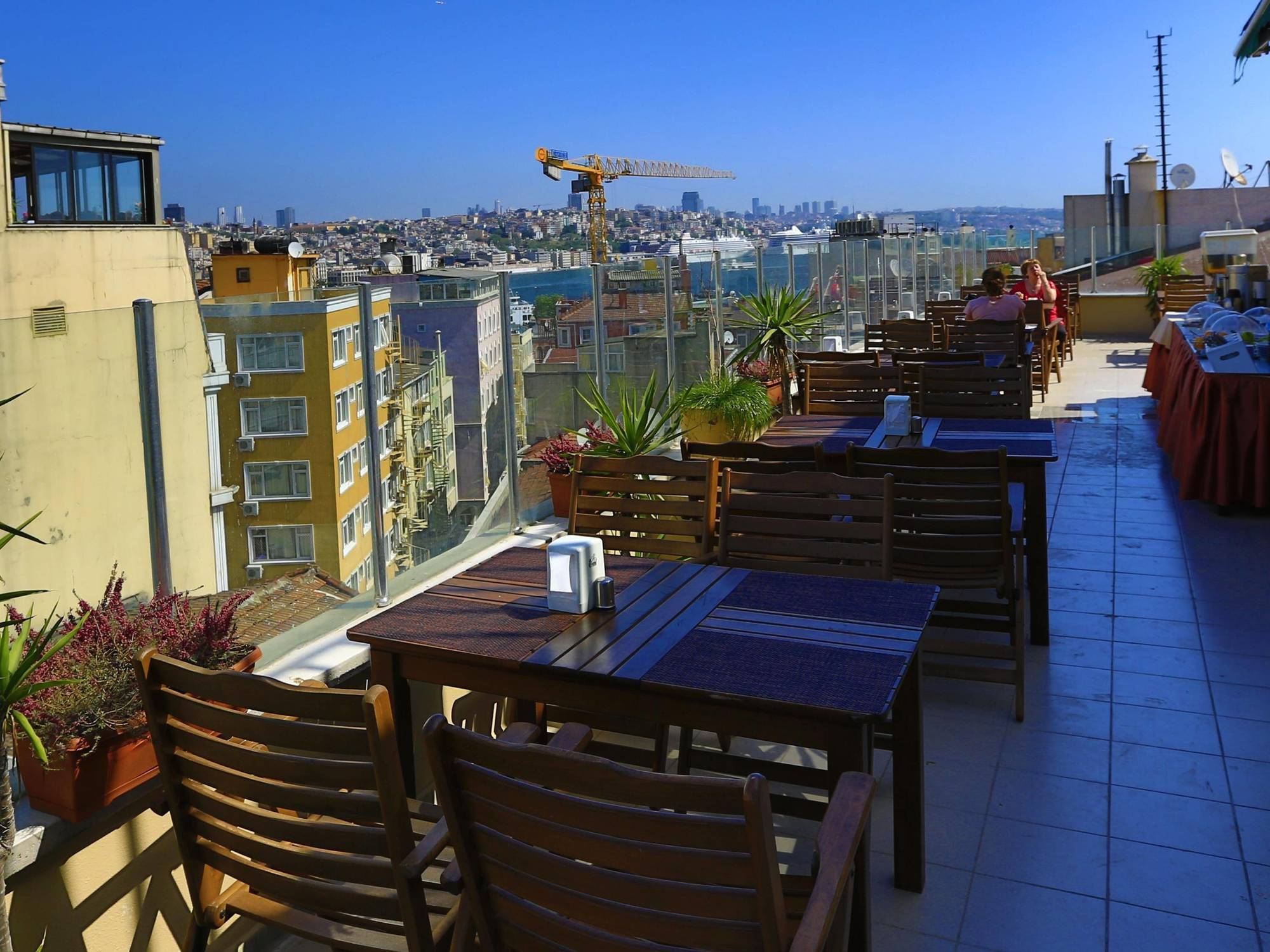 Kafkas Hotel Istanbul Eksteriør bilde